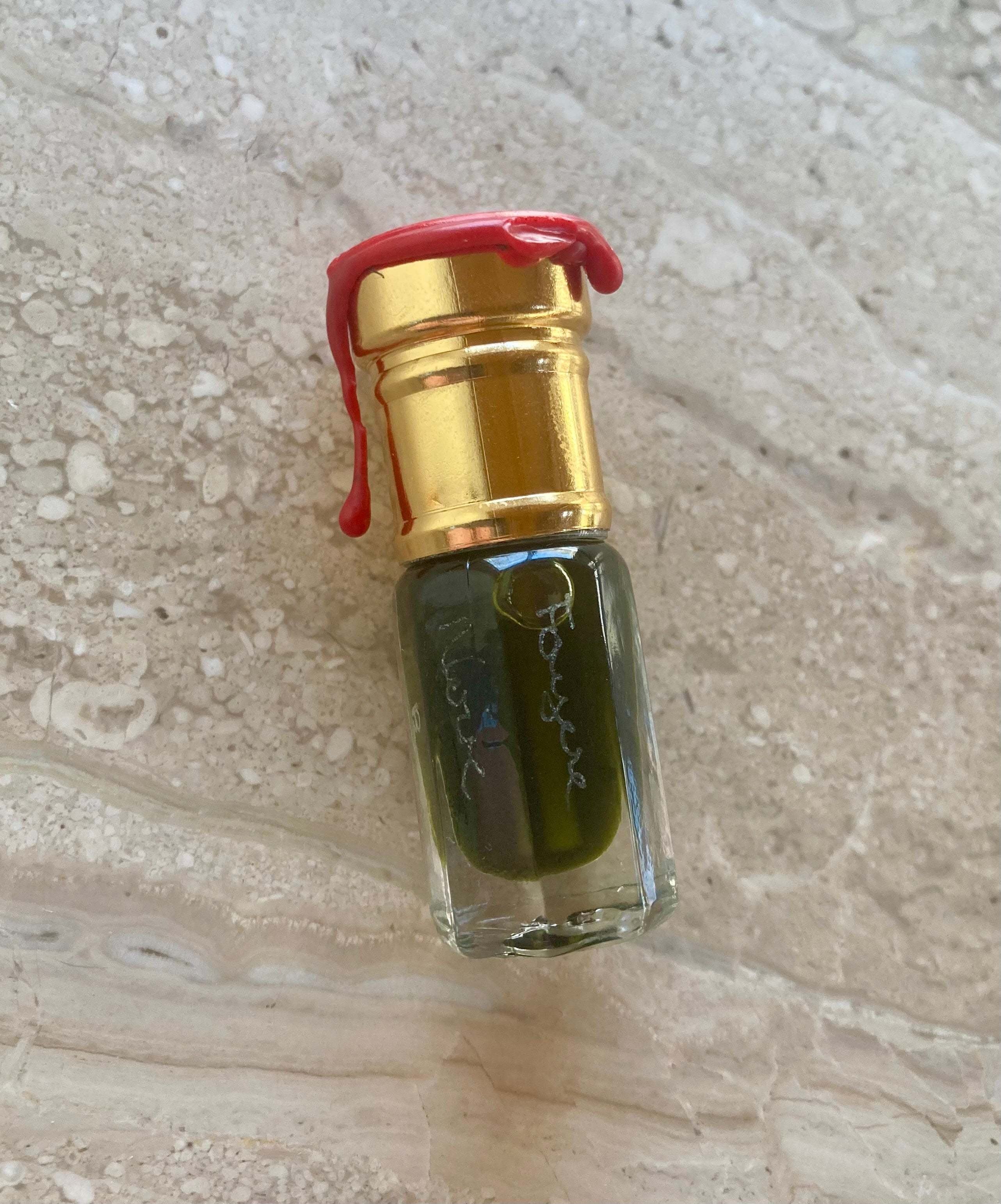 Sultan Pasha Incense & Fougère Noire Attars | 2 Drop, 0.1g & 0.15g Samples